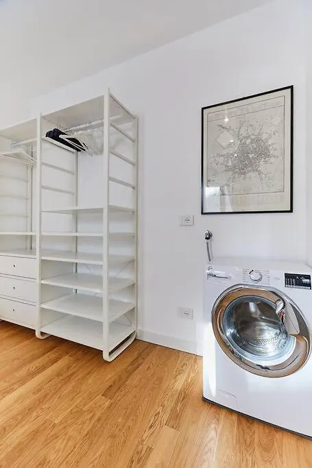 Bright Two-Room Apartment Milano